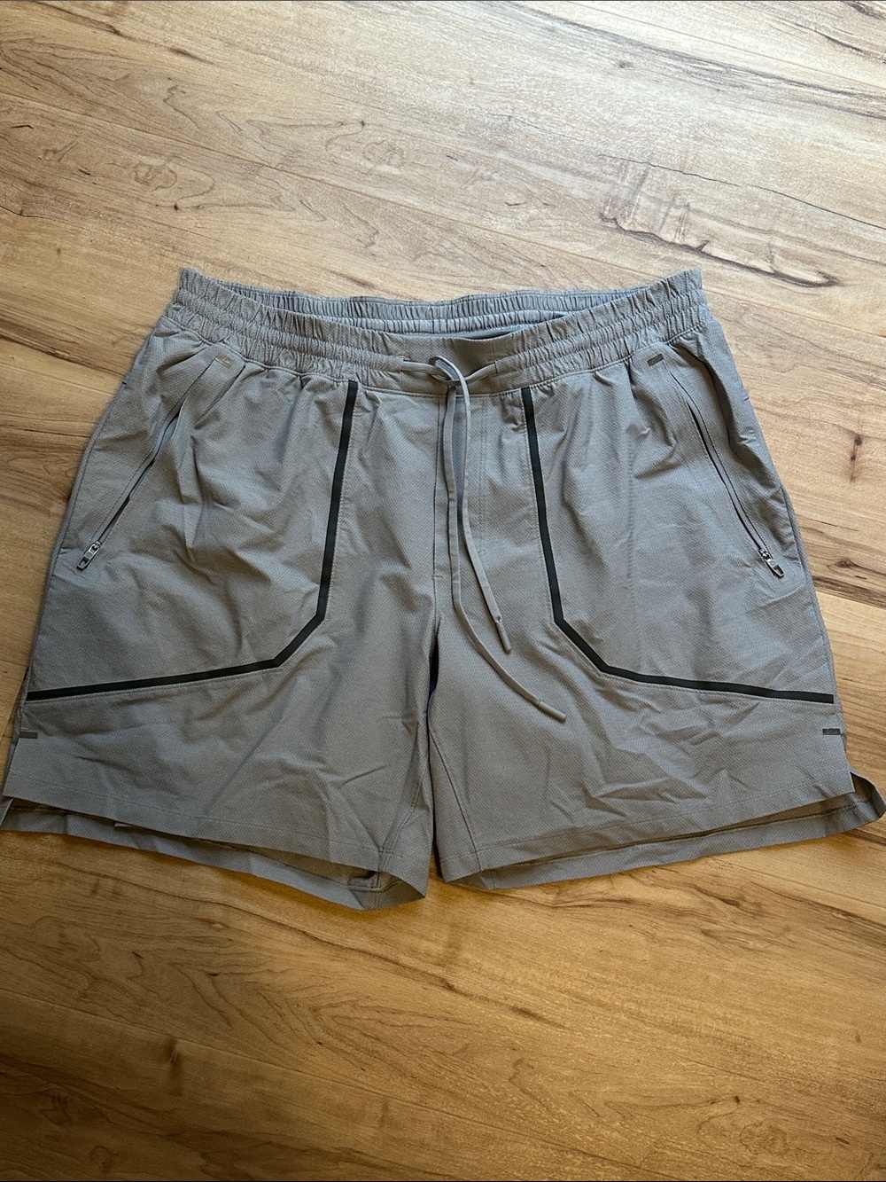 lululemon athletica Men's Athletic Shorts - Taupe with Black Trim